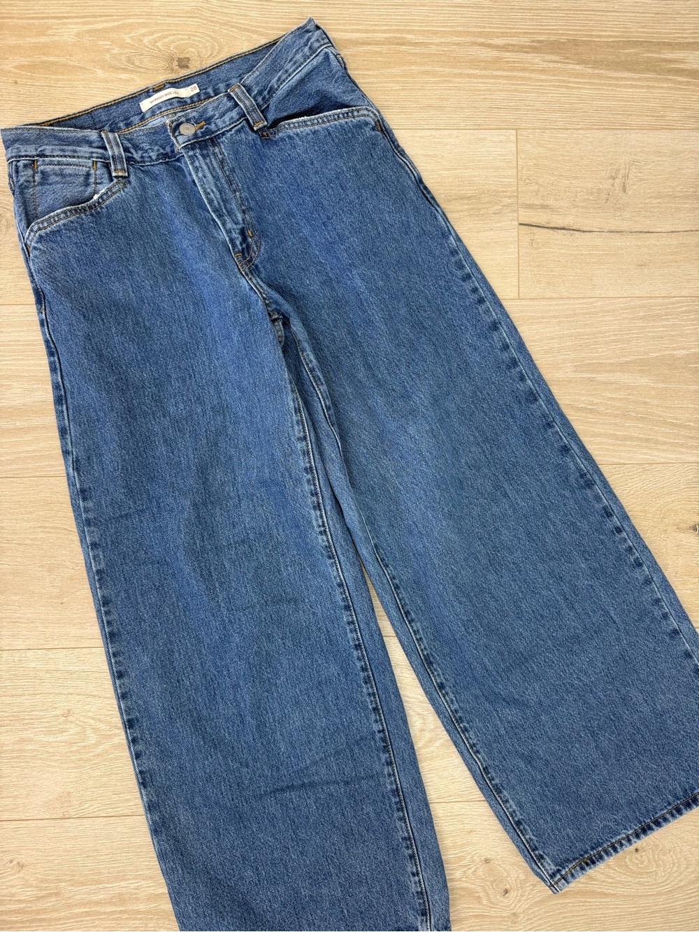 Levi’s ‘94 Baggy Wide Leg Jean